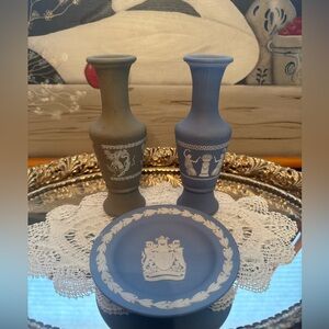 Vintage Wedgewood Small Plate Bundled With 2 Vintage Avon Bottle/Vase